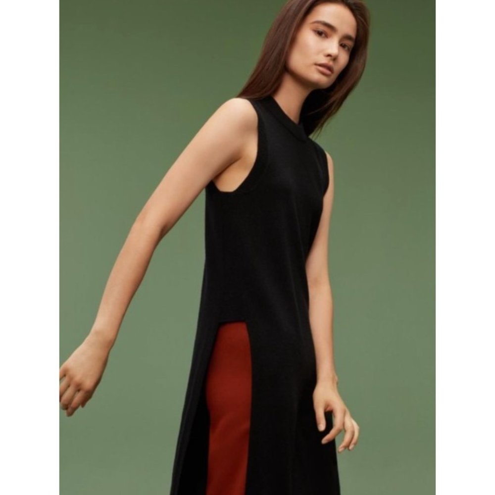 Wilfred Rubel Black Wool & Cashmere Knit Sleeveless Tunic Top